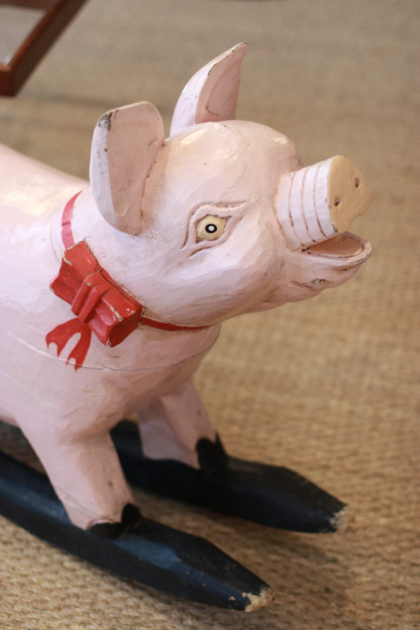 Cochon à bascule en bois début XXème.