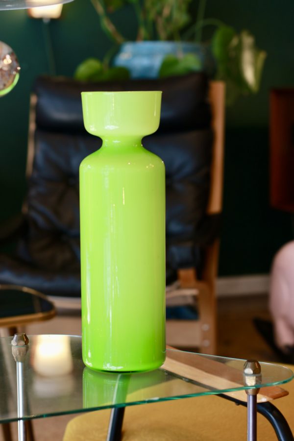 Vase vintage vert opaline vert fluo