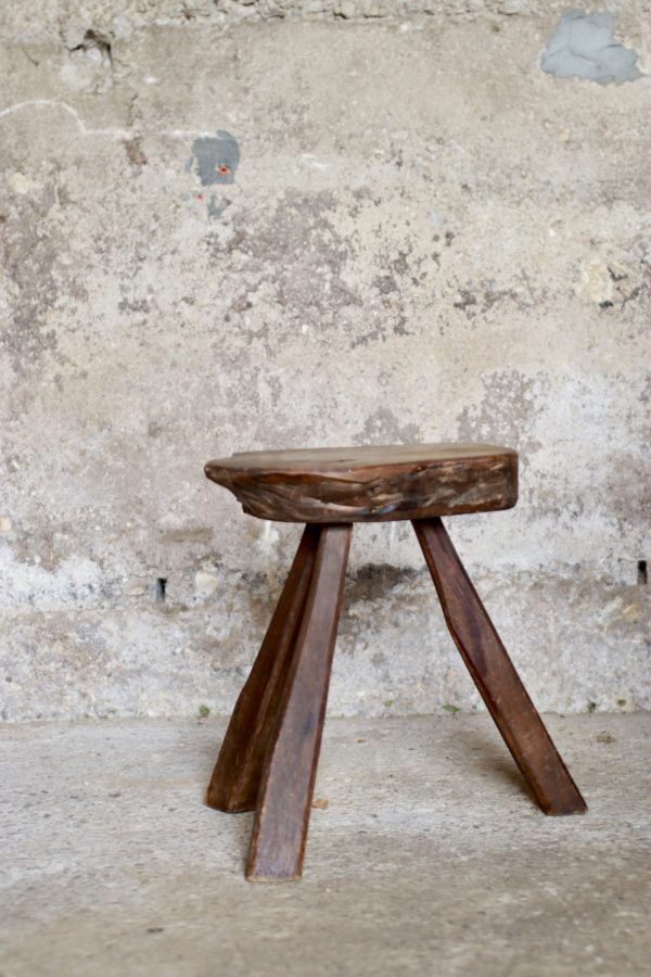 Tabouret brutaliste en chêne 1960