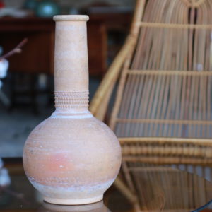 Vase ancien en terre cuite