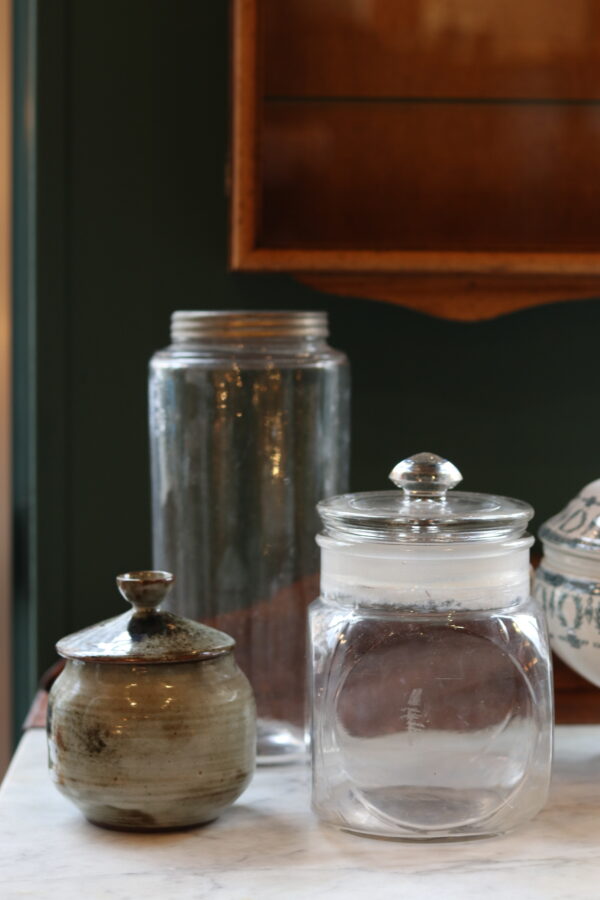 Ancien bocal à confiseries en verre – Image 4