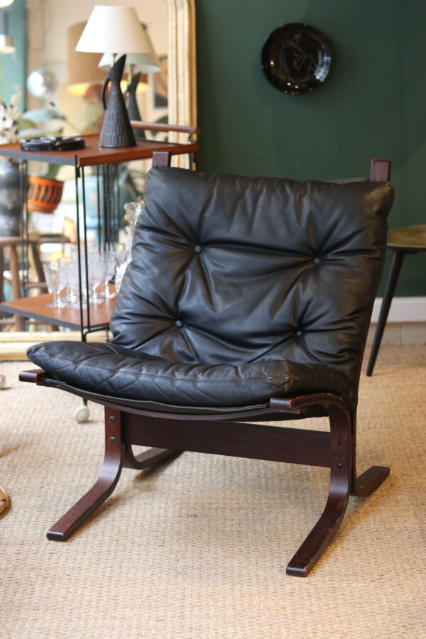 Fauteuil Siesta, Ingmar Relling, cuir noir