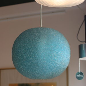 Suspension Sugarball Moon par Rotaflex, Belgique