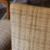 Paire de fauteuils vintage en pin et tissu chiné beige – Image 7
