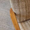 Paire de fauteuils vintage en pin et tissu chiné beige – Image 4
