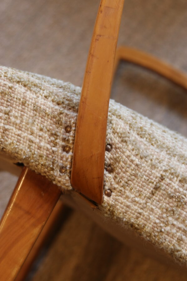 Paire de fauteuils vintage en pin et tissu chiné beige – Image 2