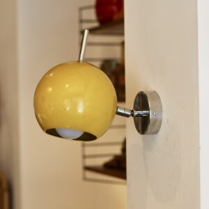 Applique TeDeLight des années 1970, métal laqué jaune