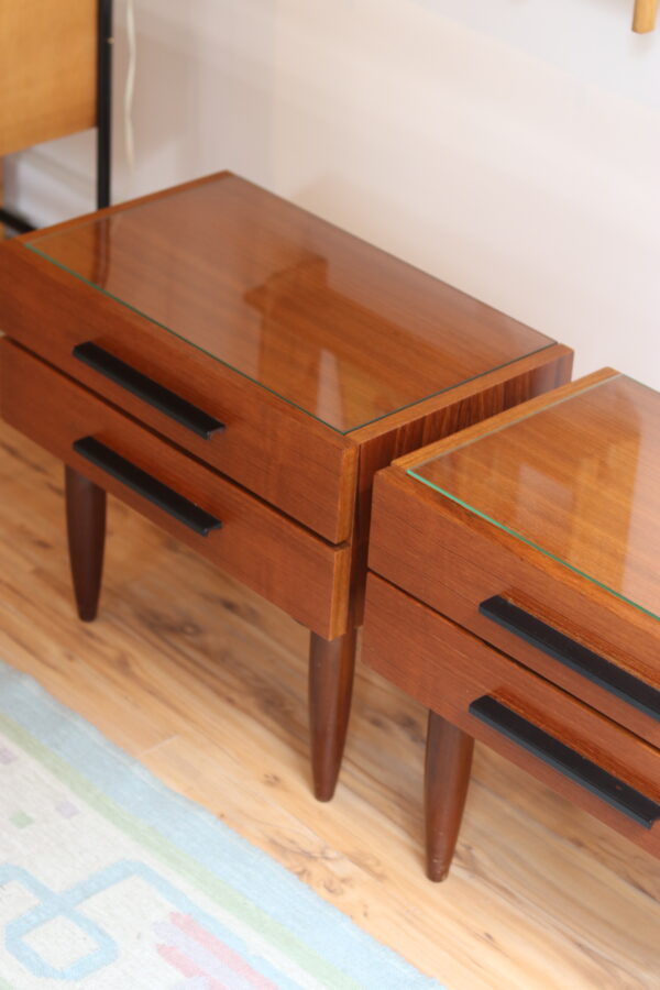 Paire de tables de nuit vintage en teck – Image 3