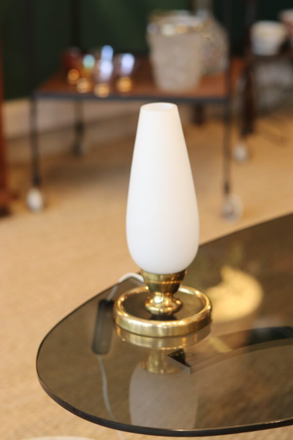 Petite lampe vintage au design fuselé – Image 4