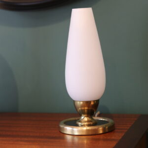 Petite lampe vintage au design fuselé
