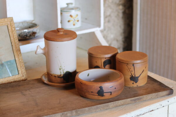 Service en grès tachiste, Poterie de la Colombe, années 50/60 – Image 2