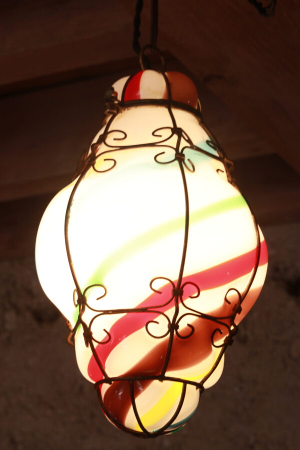 Suspension Murano 1950 en verre soufflé multicolore « sucre d’orge » – Image 5