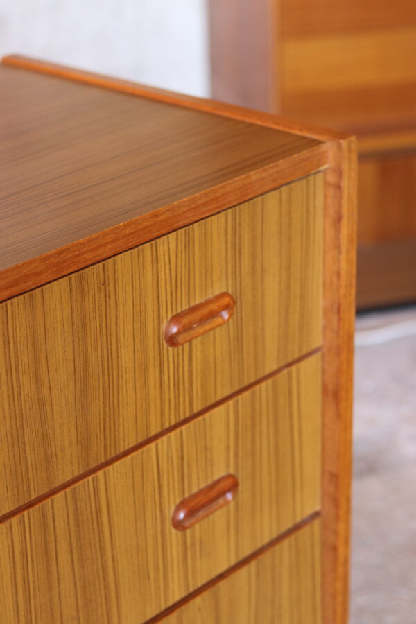Commode vintage 1970 en placage teck