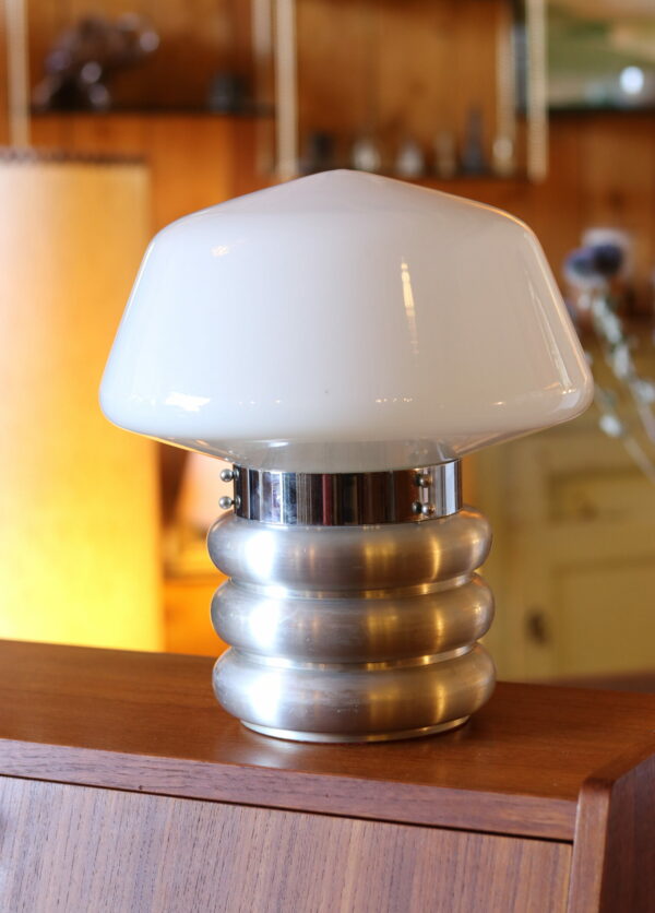 Lampe Space Âge en métal brossé et verre opalin blanc, années 1960/70