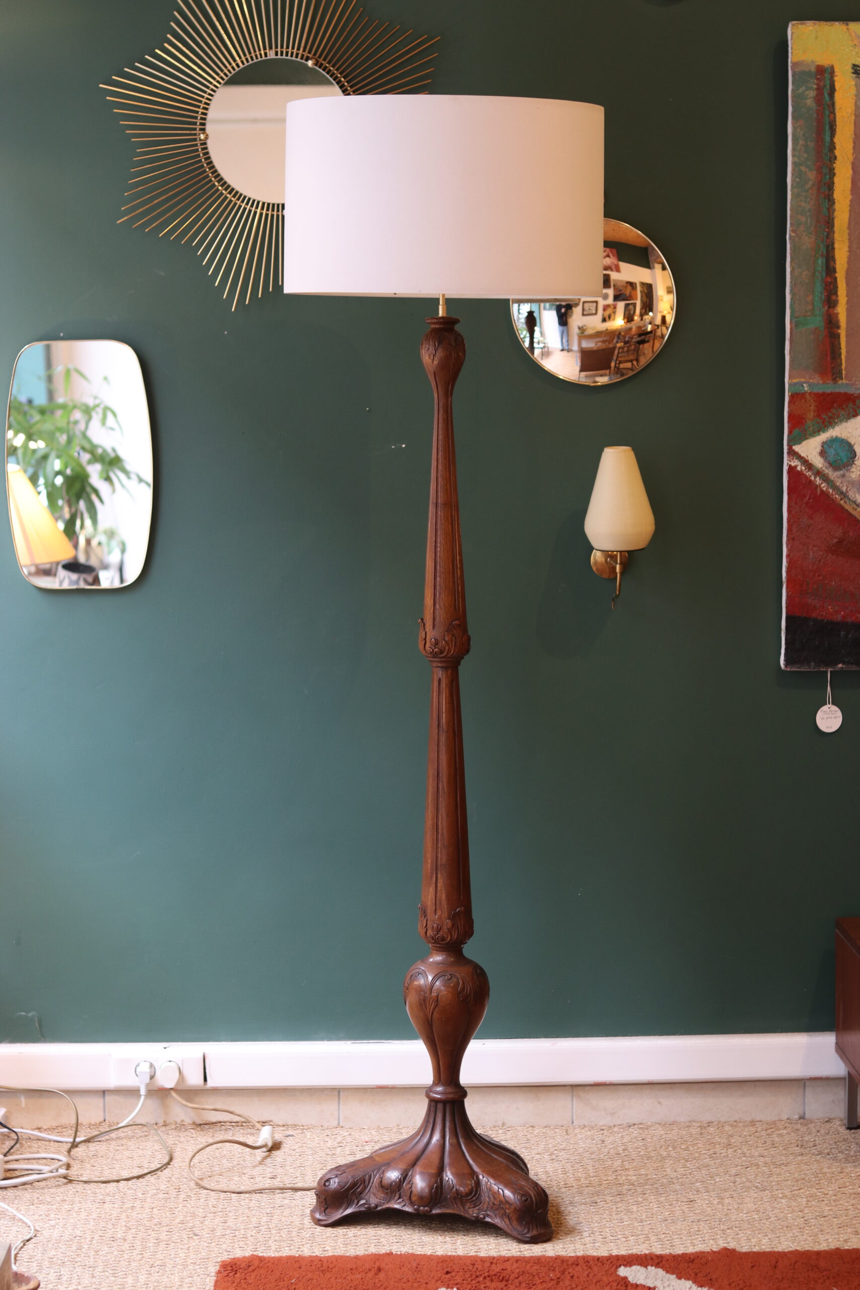 Lampadaire en chêne sculpté Art Nouveau, années 1920 – Image 8