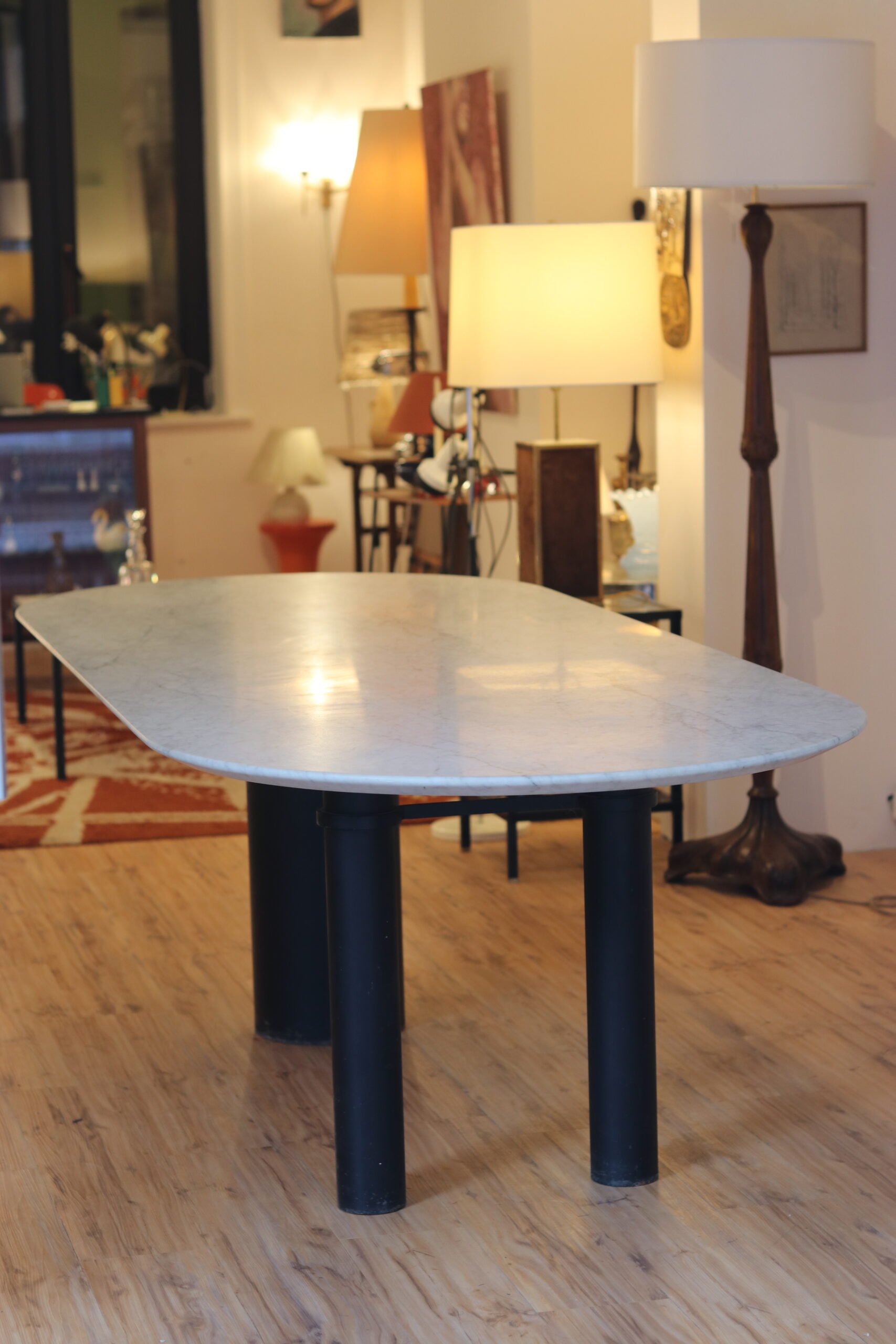 Grande table à manger vintage en marbre de carrare – Image 7