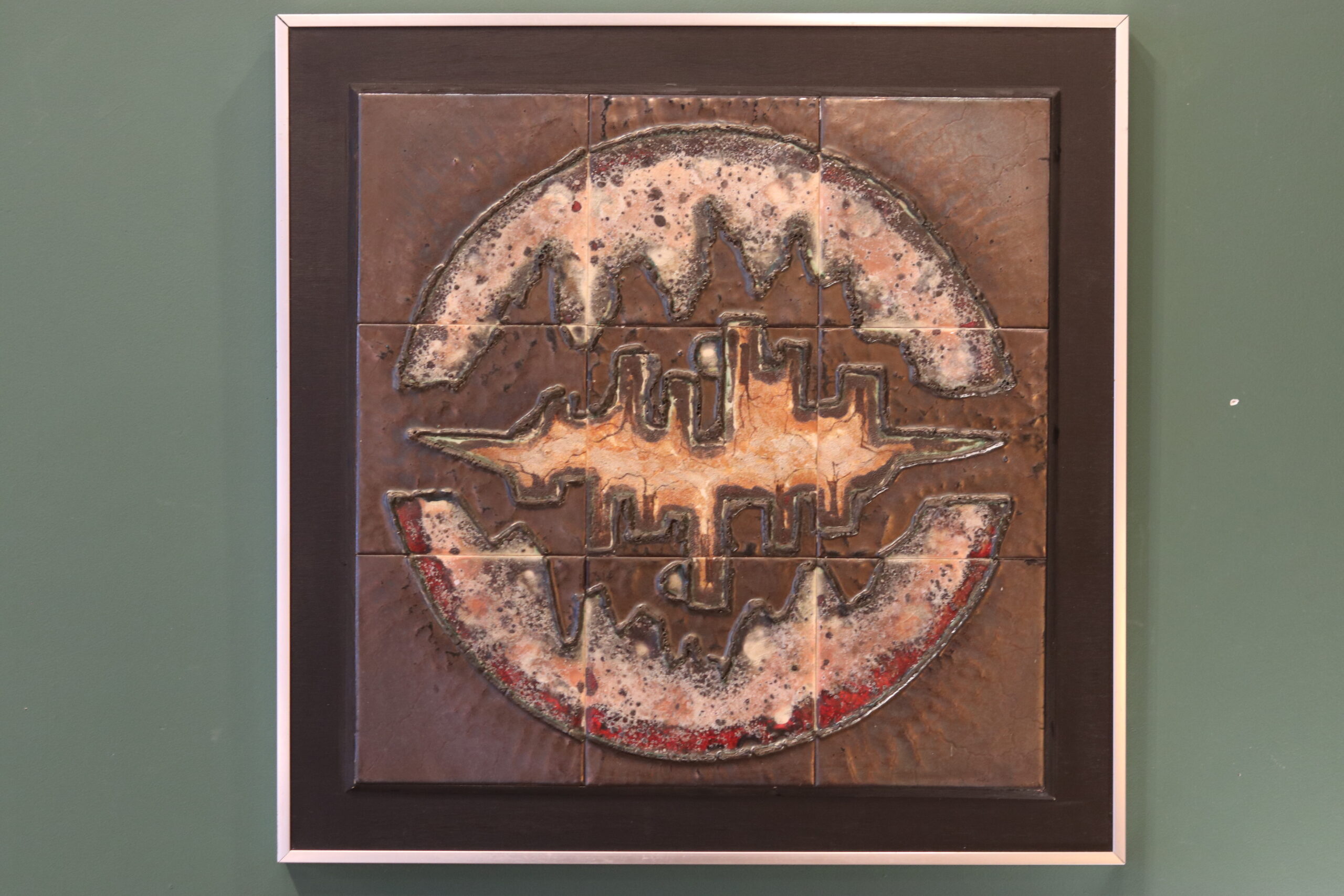 Décoration murale en céramique brutaliste des années 70 – Image 5