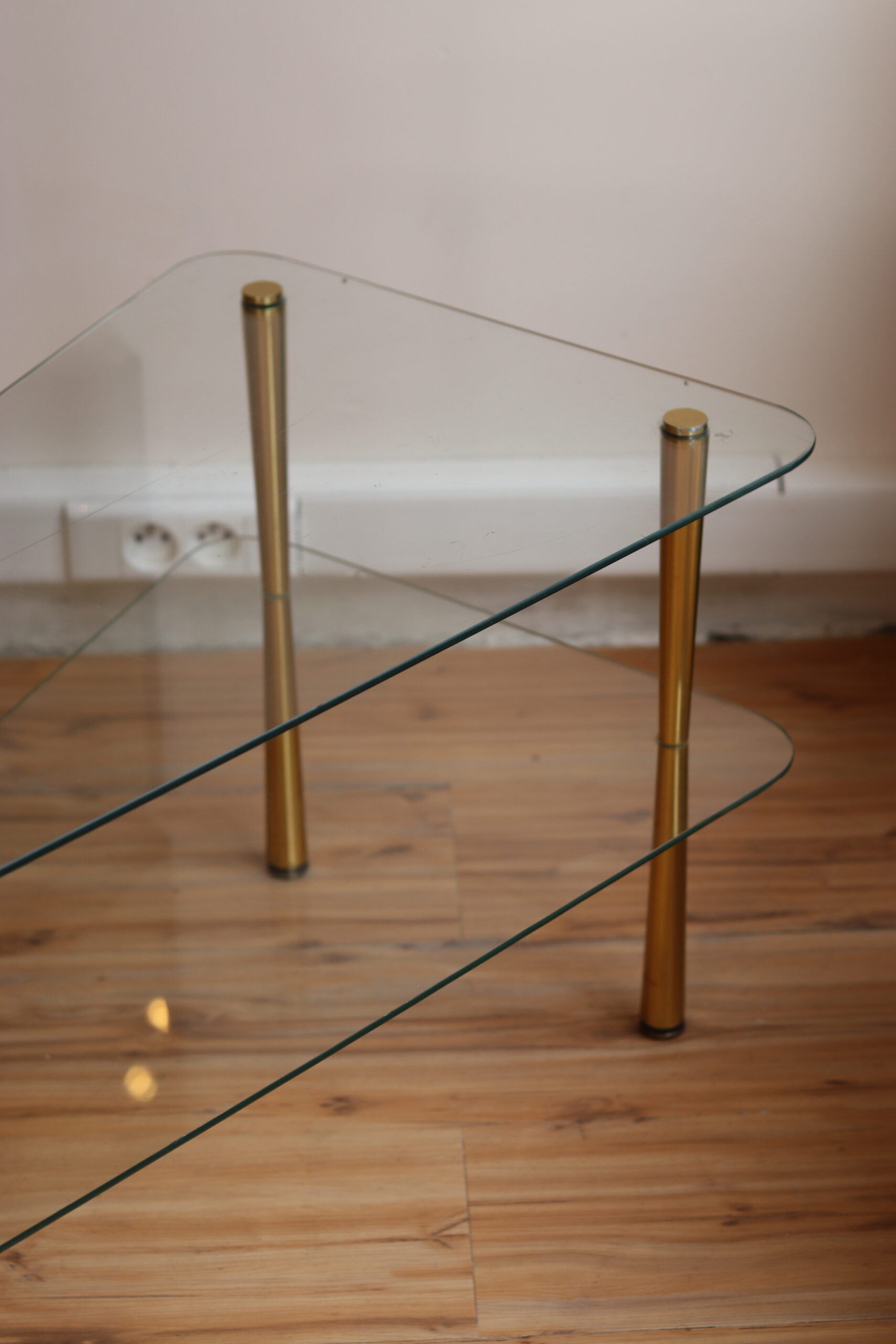 Table basse vintage en verre années 1950 – Image 5