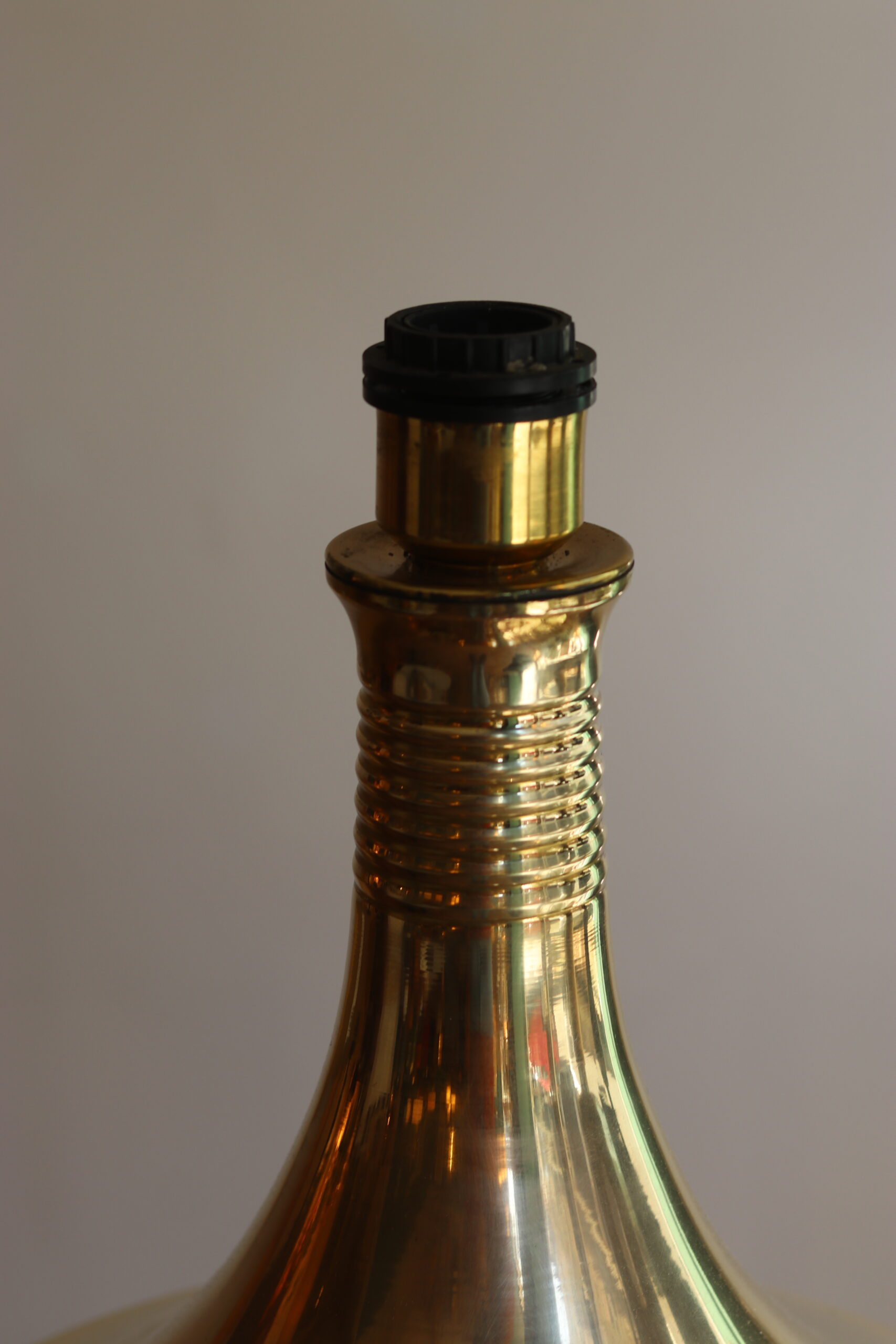 Grande lampe en laiton, années 60, style mid-century – Image 5