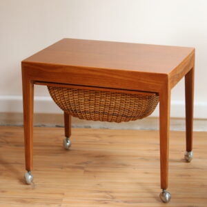 Table à couture vintage en teck dessinée par Severin Hansen, années 60