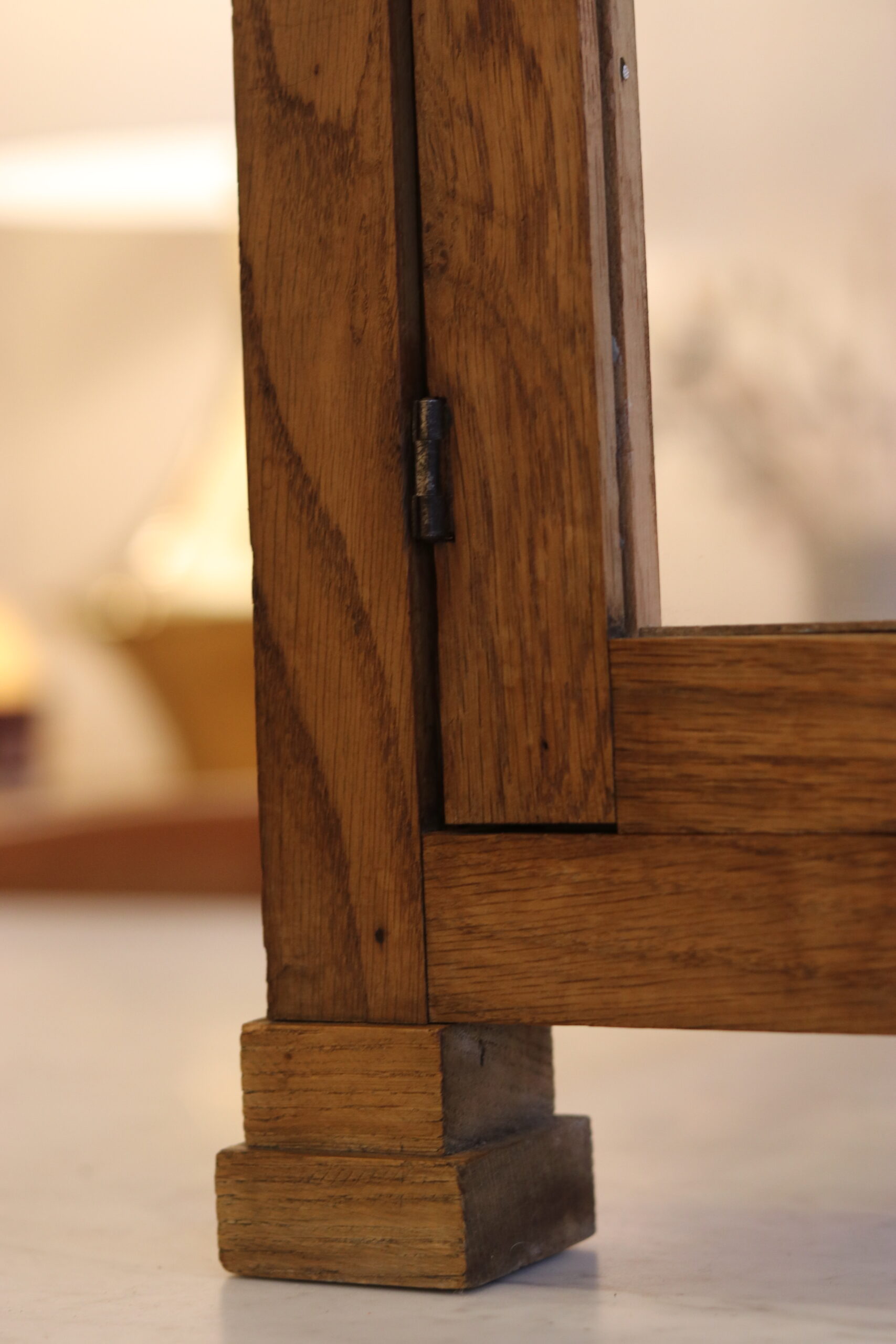 Vitrine de table Art Déco en chêne, entièrement vitrée avec étagère en verre – Image 10