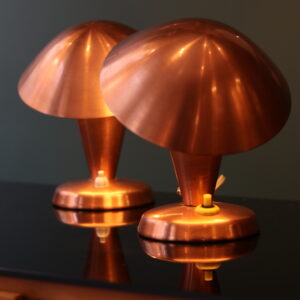 Paire de lampes champignon style Bauhaus en métal cuivré