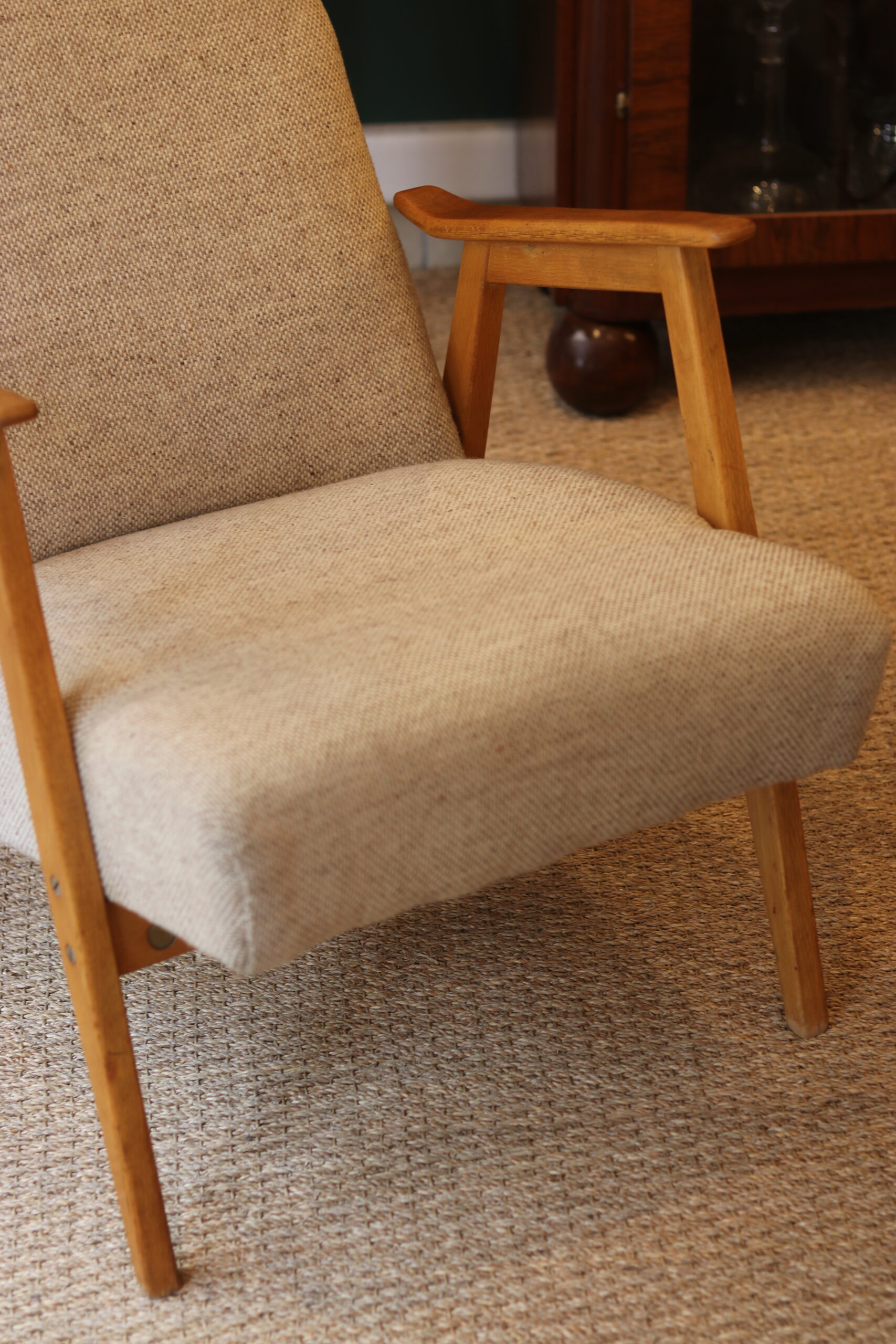 Paire de fauteuils années 1960 + ottoman – Image 4