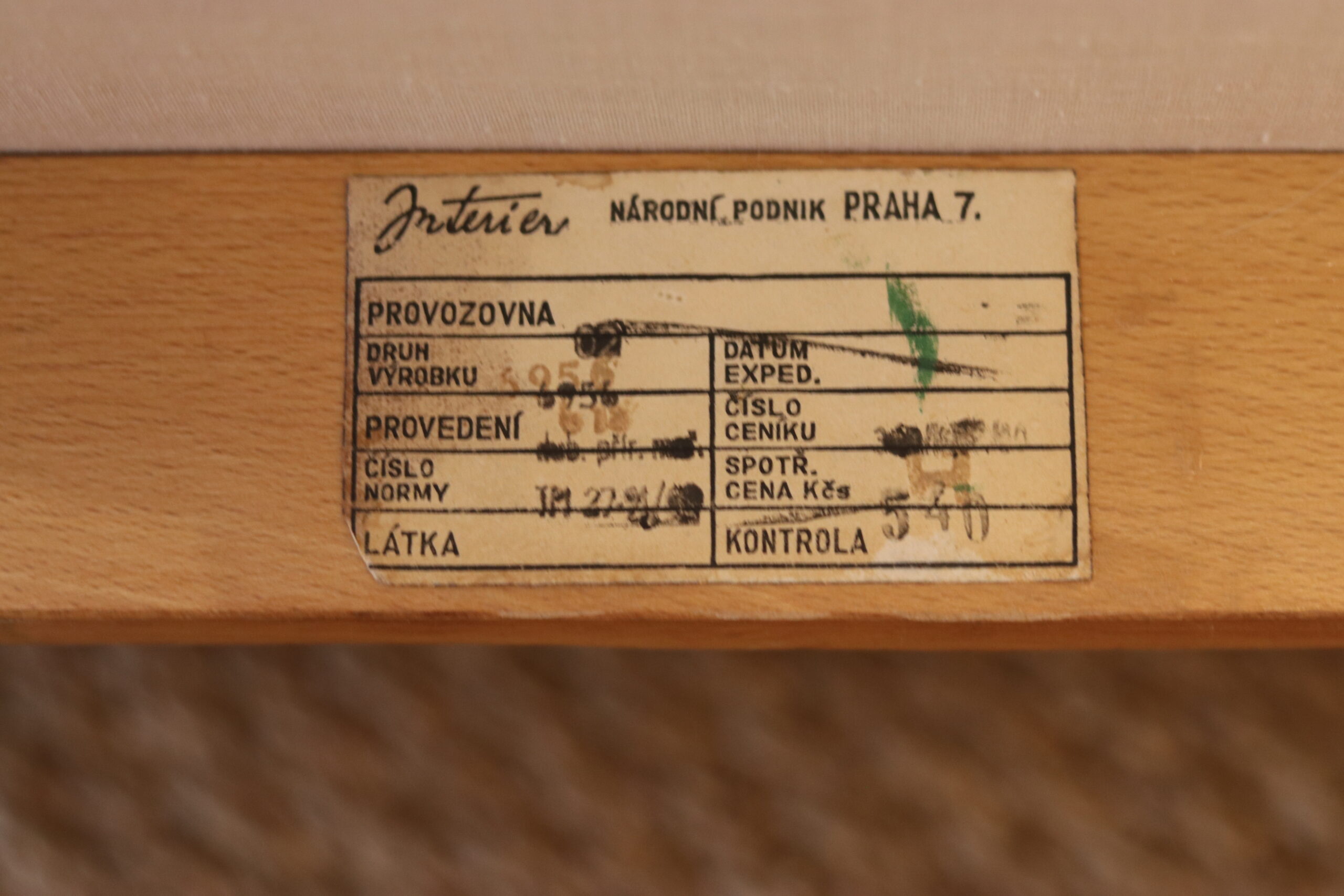 Paire de fauteuils années 1960 + ottoman