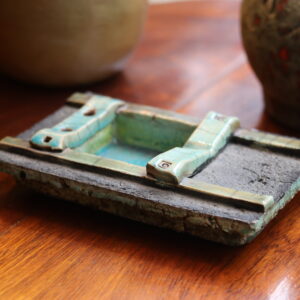 Cendrier brutaliste en grès, années 60, belle glaçure turquoise