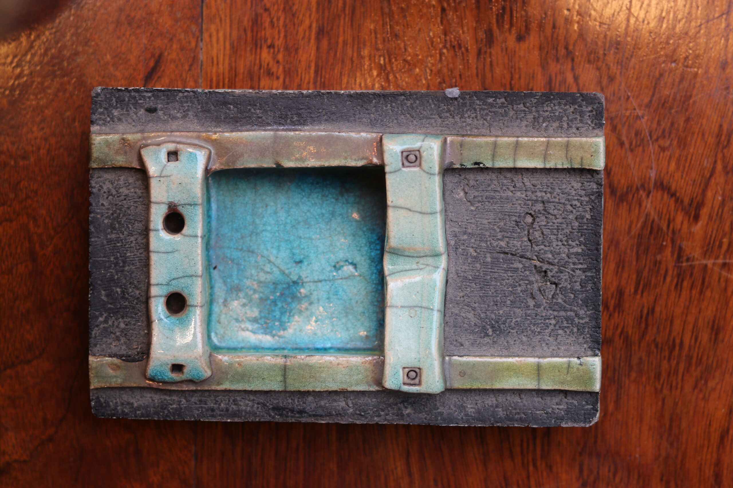 Cendrier brutaliste en grès, années 60, belle glaçure turquoise