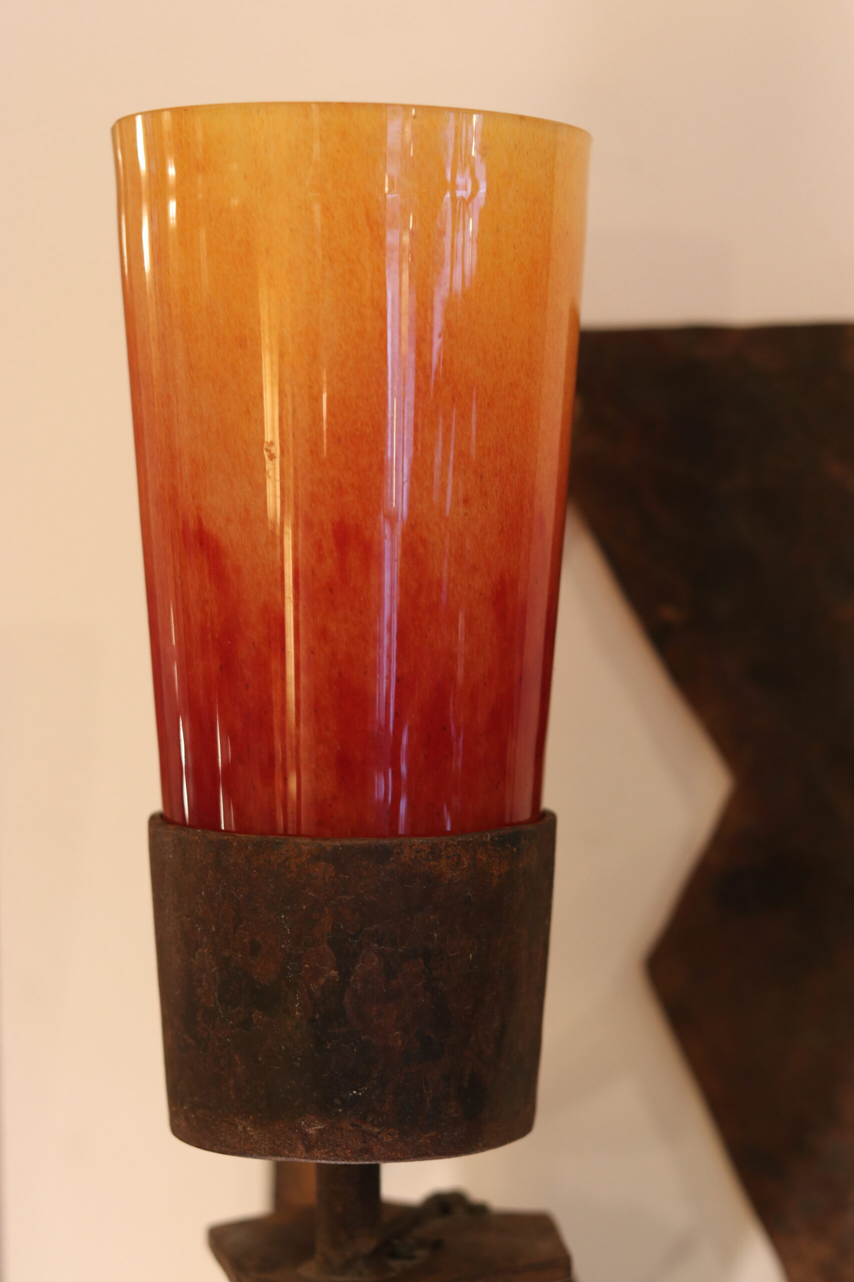 Applique brutaliste en métal, années 60, bobèche en cristal – Image 3