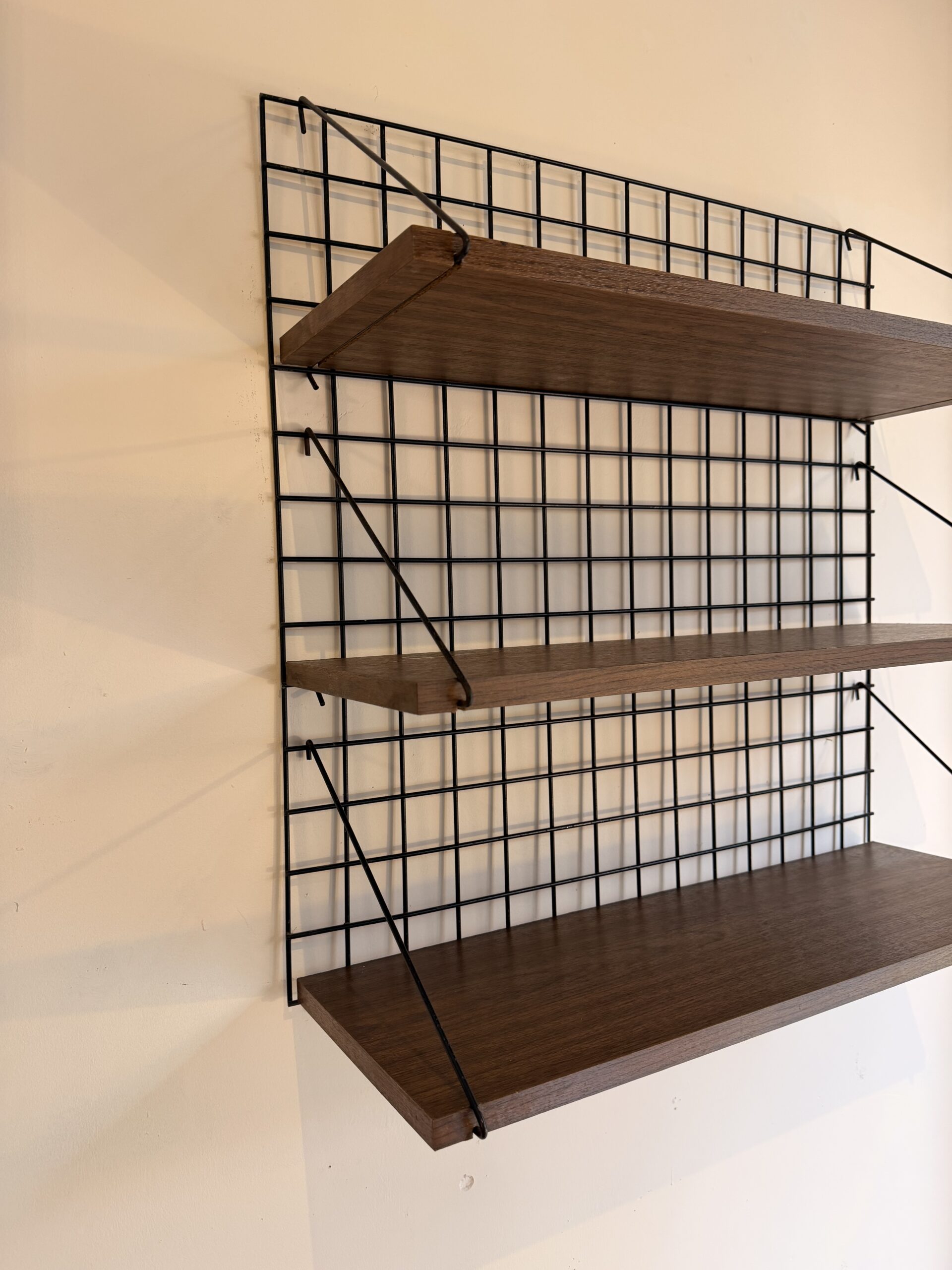 Étagère murale vintage des années 70 – Image 6