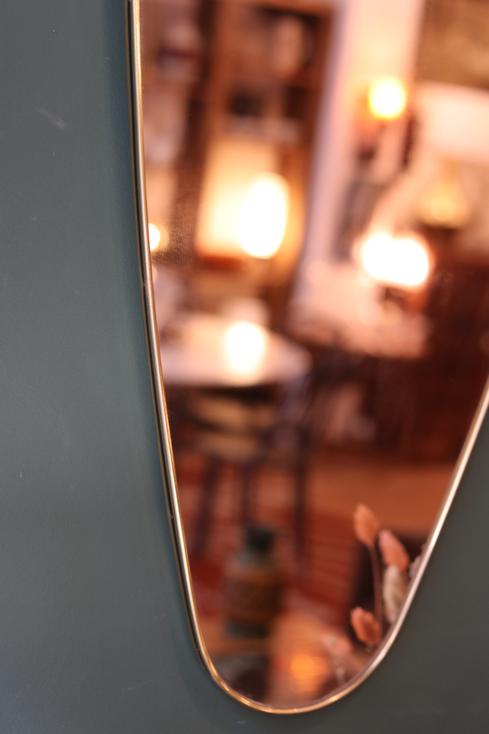 Grand miroir vintage des années 60 à contour doré – Image 4