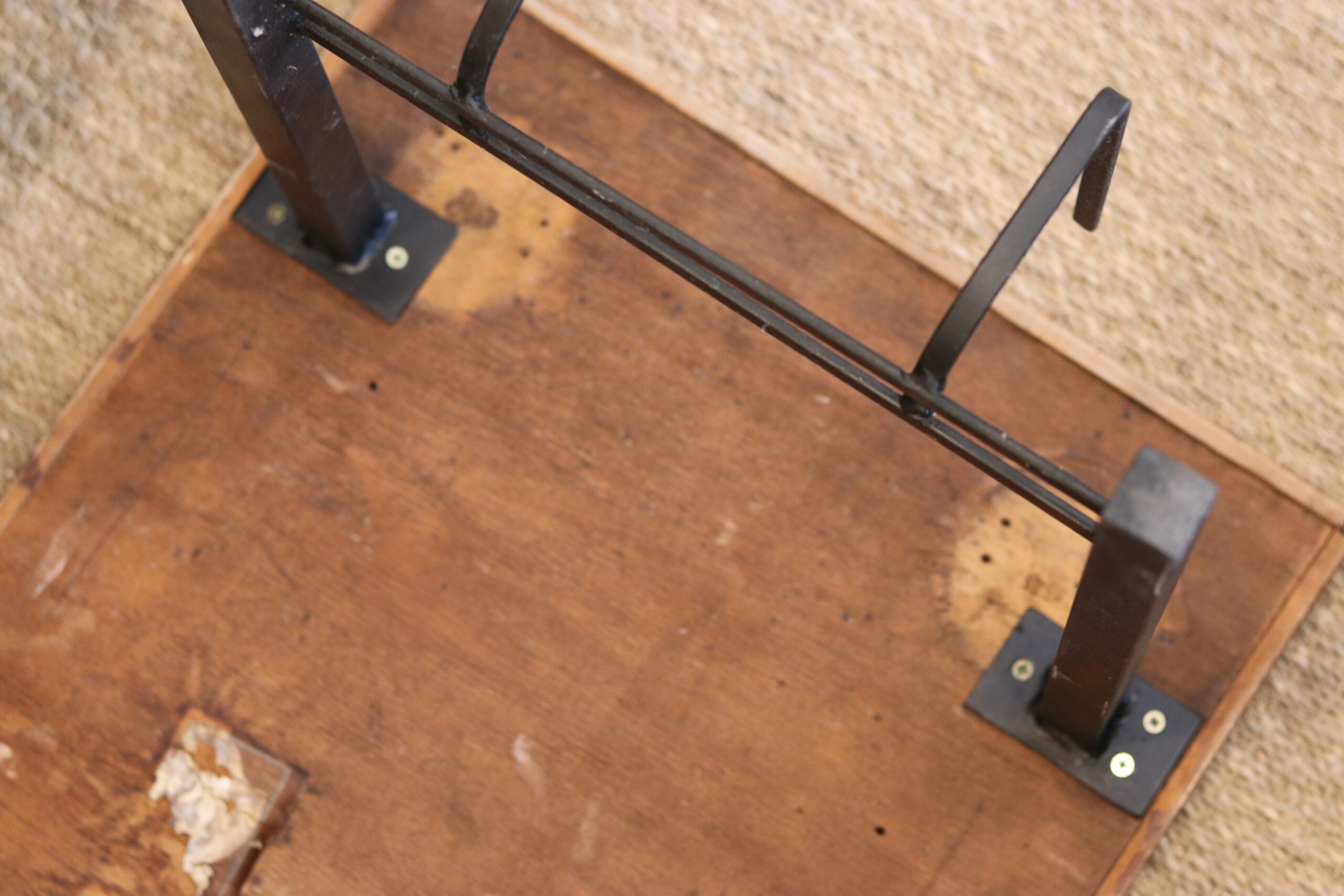 Table basse brésilienne années 50 signée Zoltan Vertes – Image 2