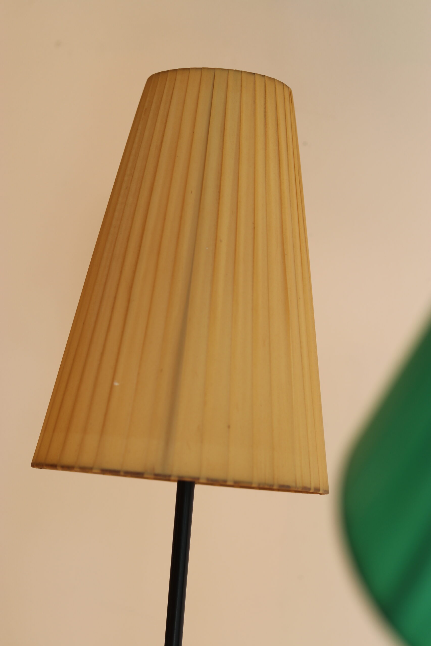 Lampadaire tripode tricolore années 50 à trois feux – Image 5