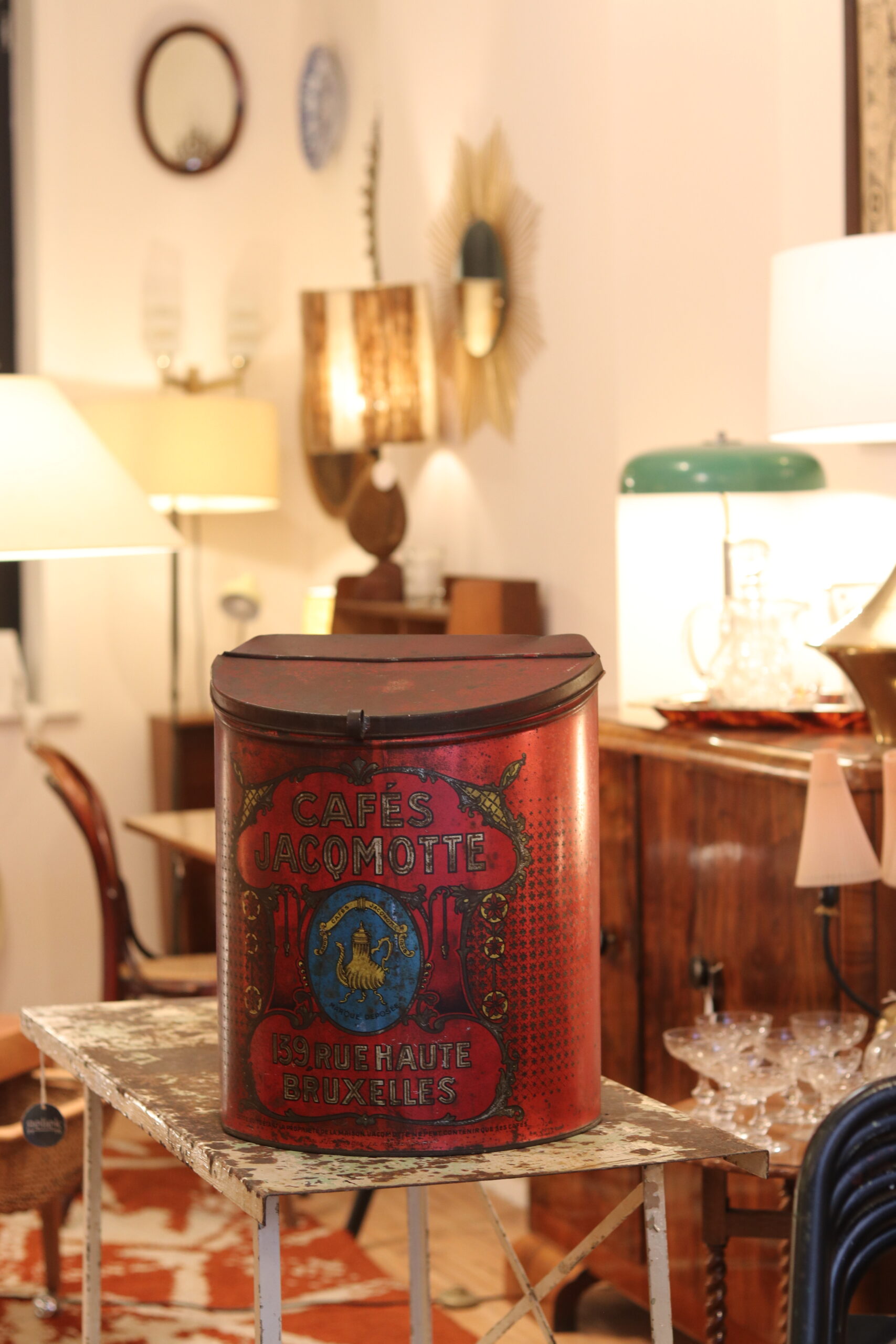 Boîte à café Jacqmotte en tôle lithographiée, début XXe siècle – Image 3
