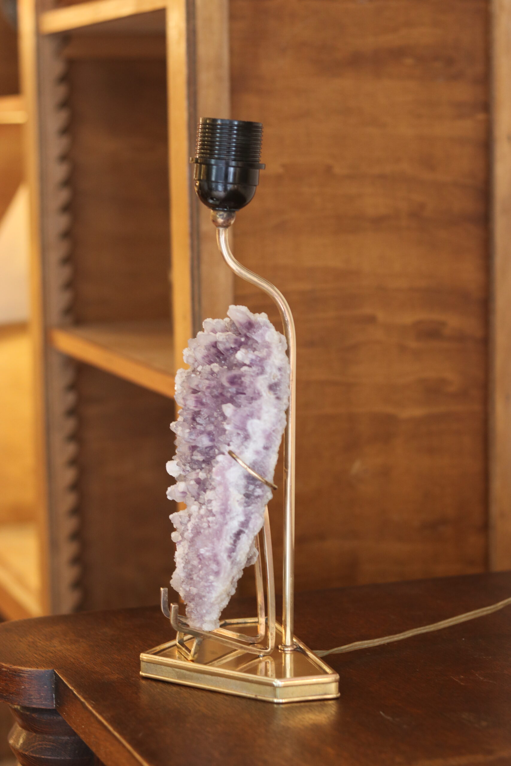 Pied de lampe vintage en laiton et améthyste – Image 4