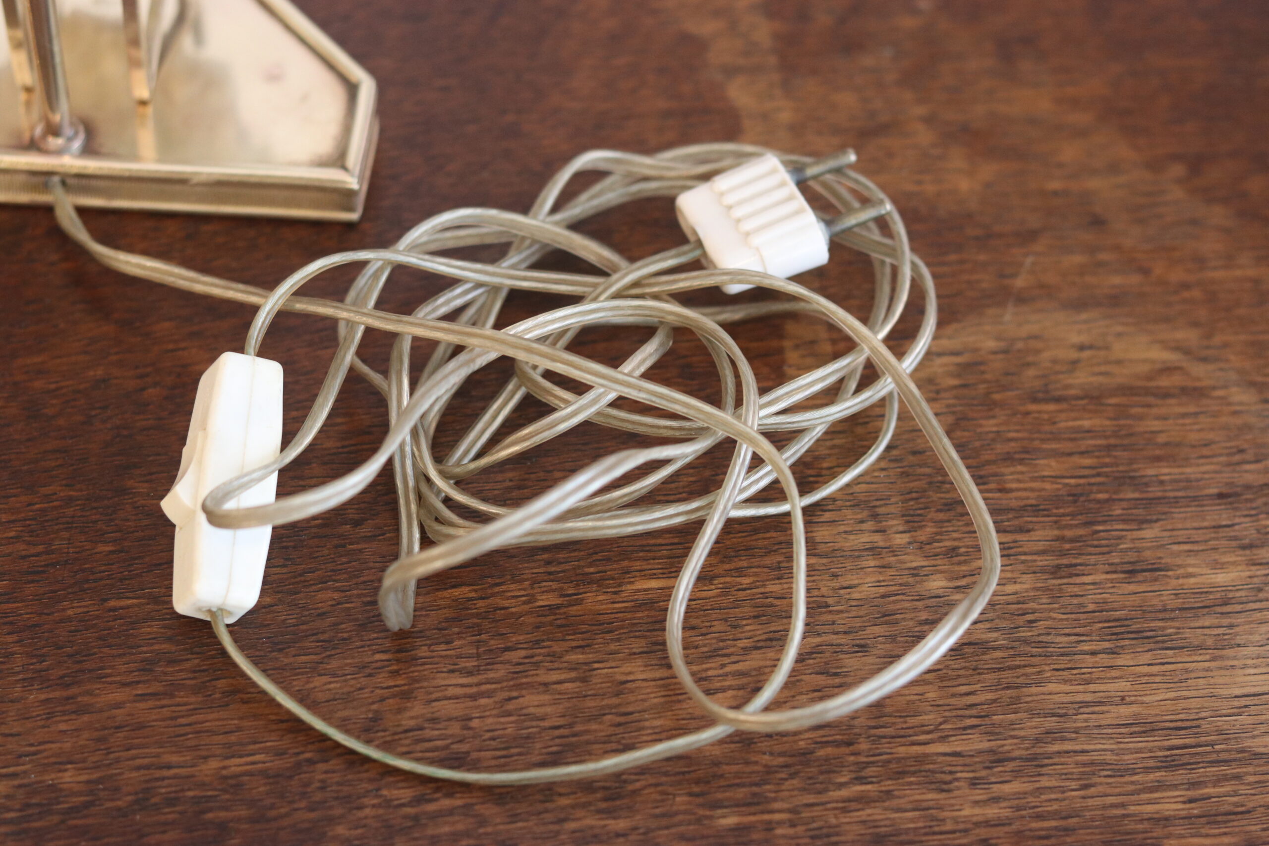 Pied de lampe vintage en laiton et améthyste – Image 9