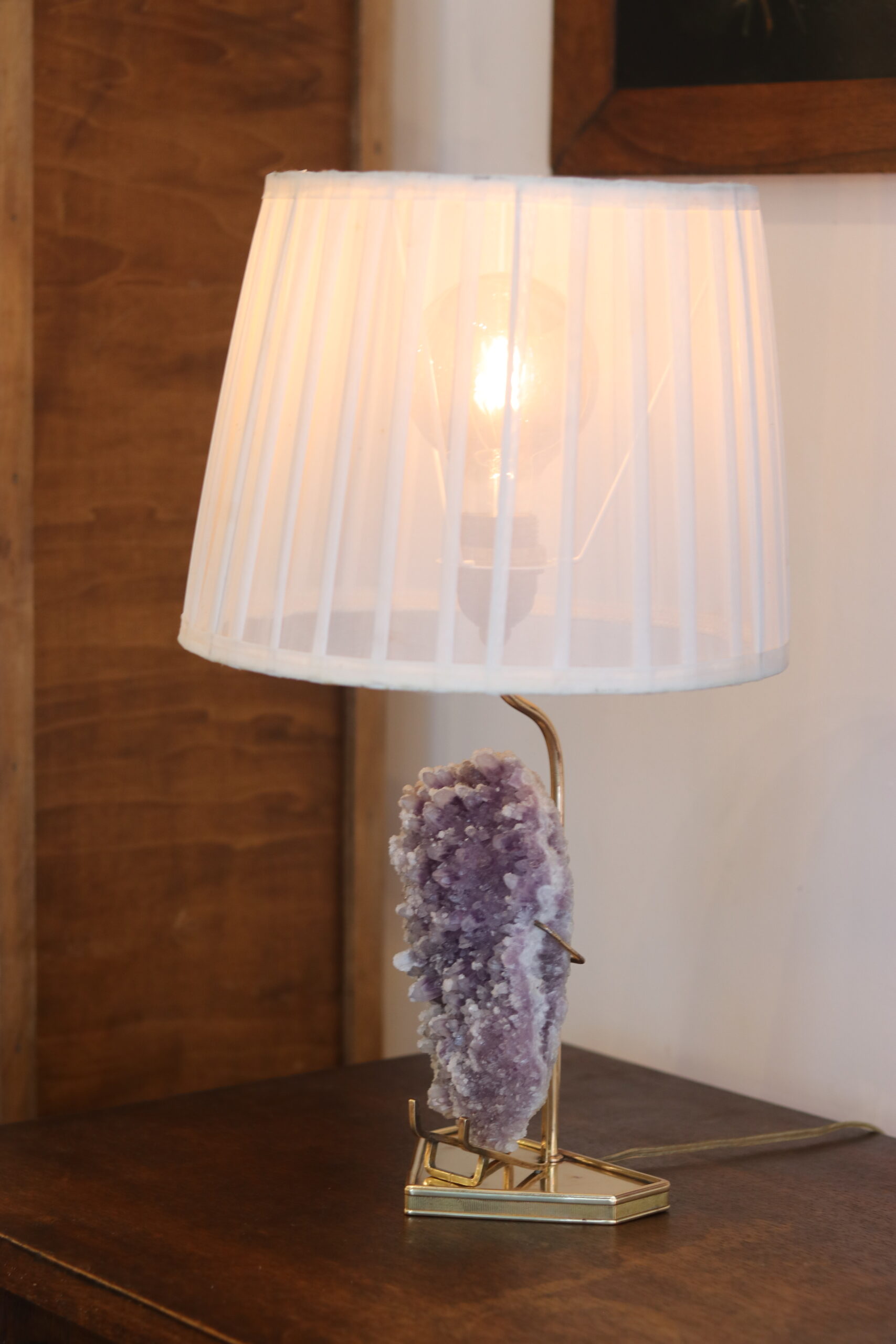 Pied de lampe vintage en laiton et améthyste – Image 10