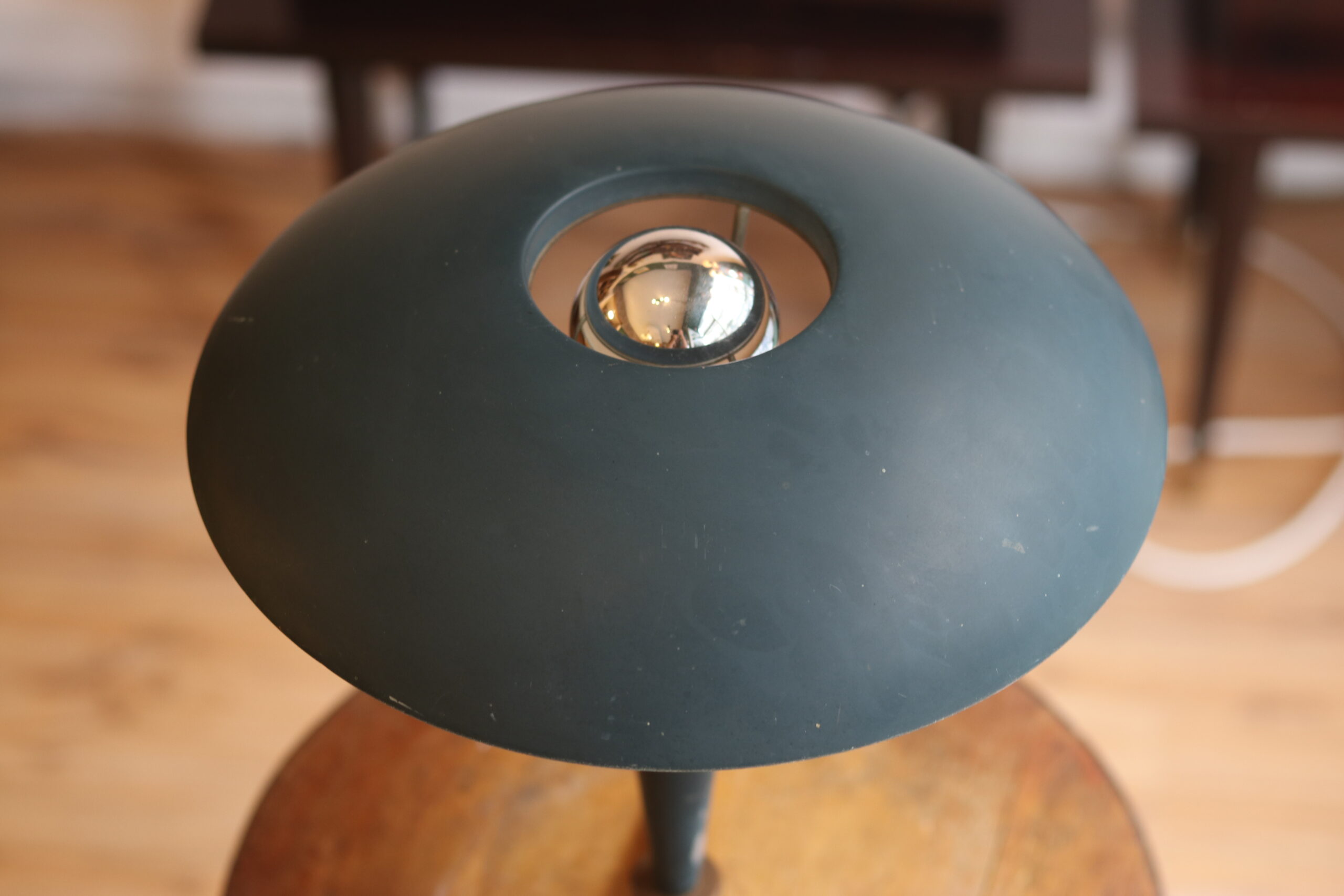 Lampe de table « Bijou » dessinée par Louis Kalff pour Philips – Image 7