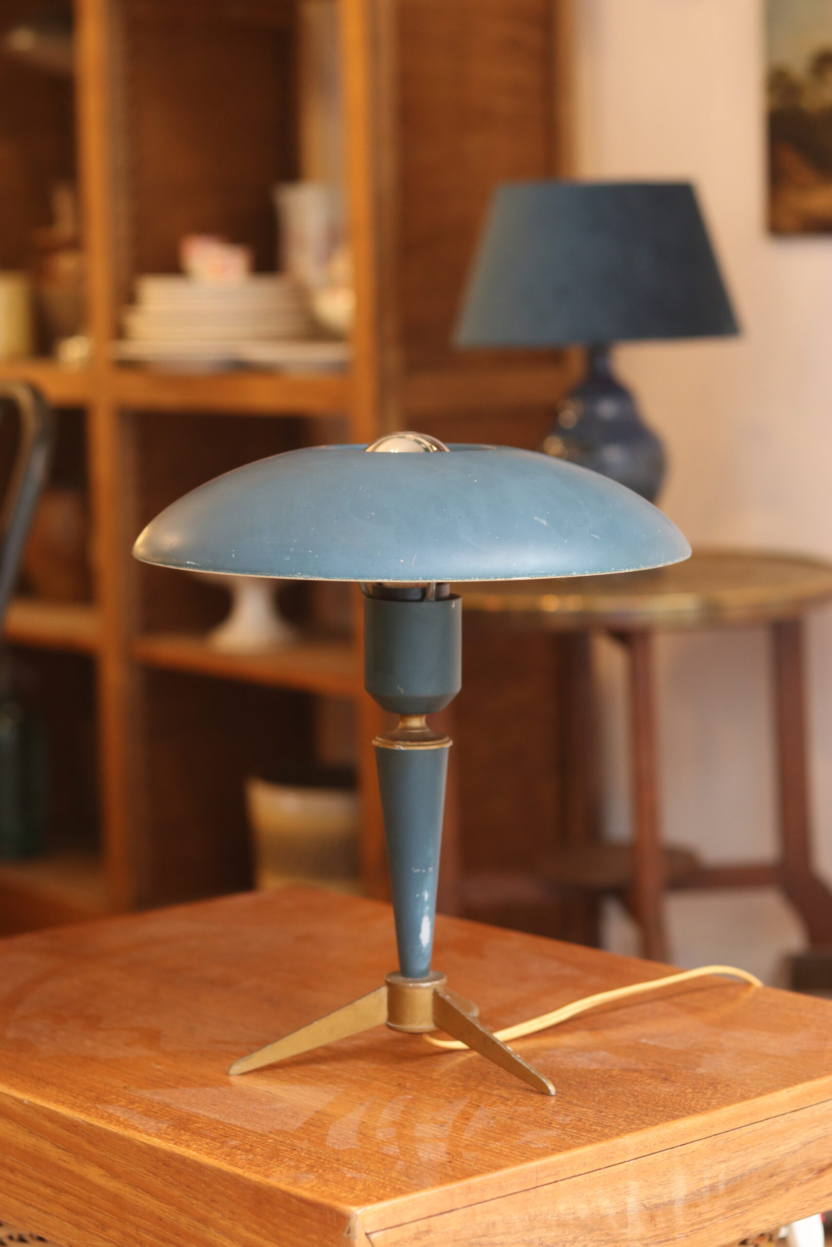 Lampe de table « Bijou » dessinée par Louis Kalff pour Philips – Image 6