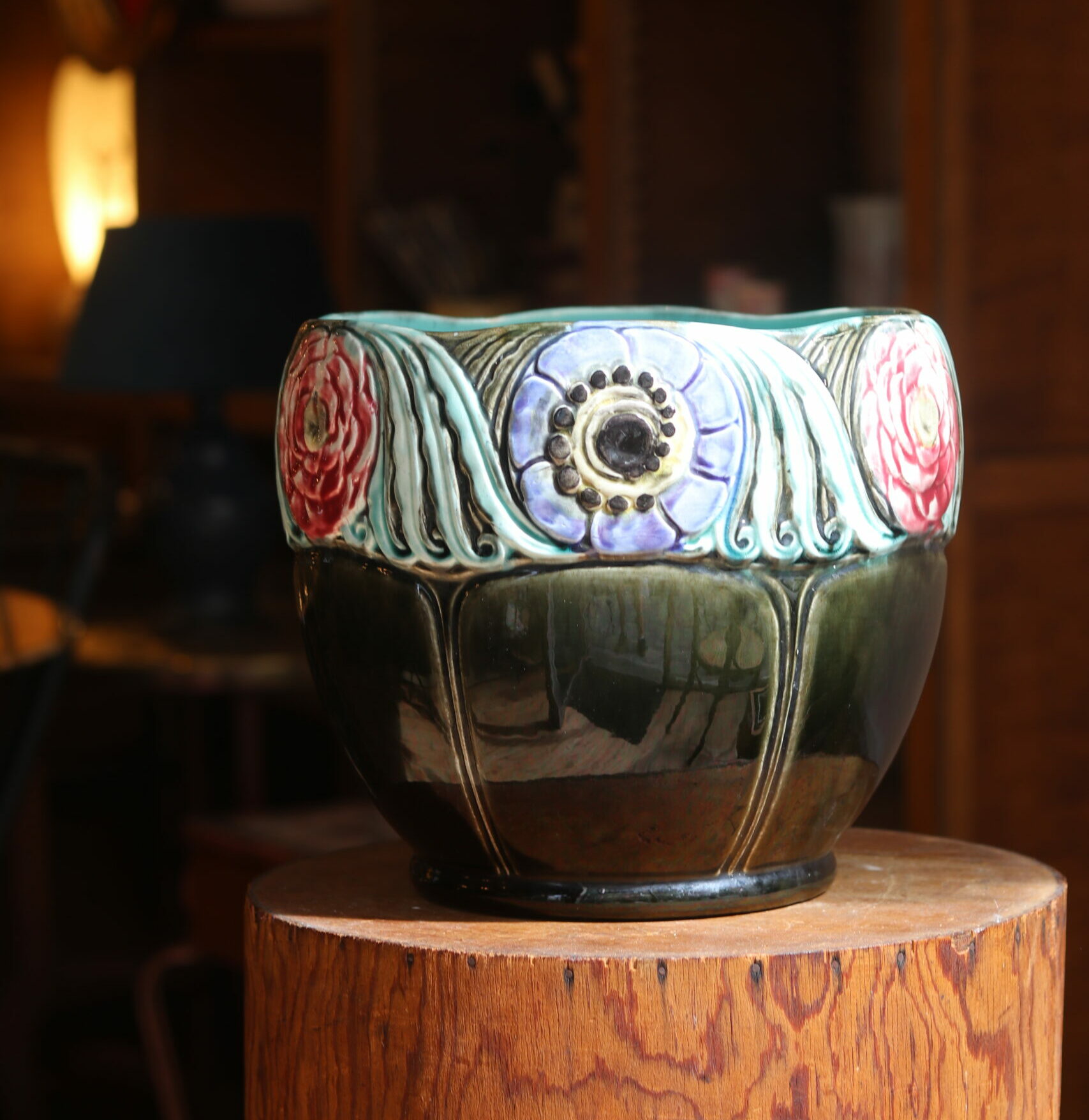 Grand cache-pot Art Déco en faïence émaillée, Orchies (Moulin des Loups), vers 1925