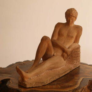 Terre cuite jeune homme nu allongé, 1988