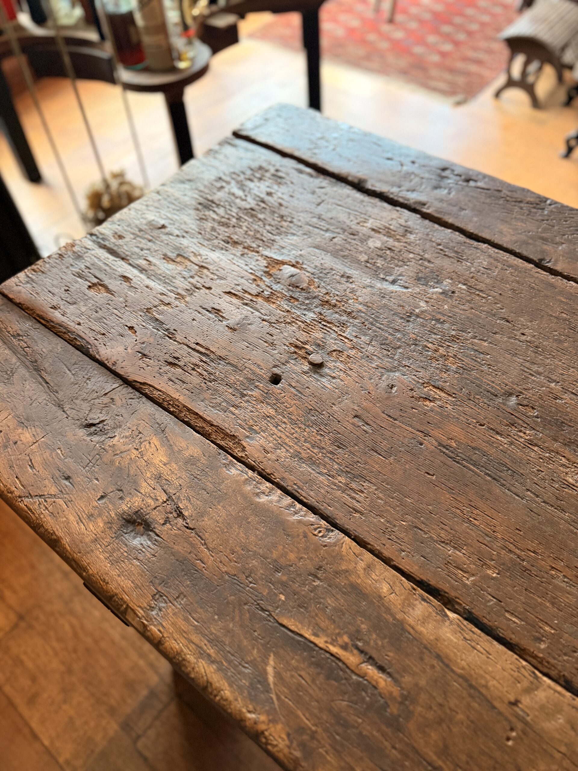 Grande table espagnole du XVIIIe siècle – Image 9